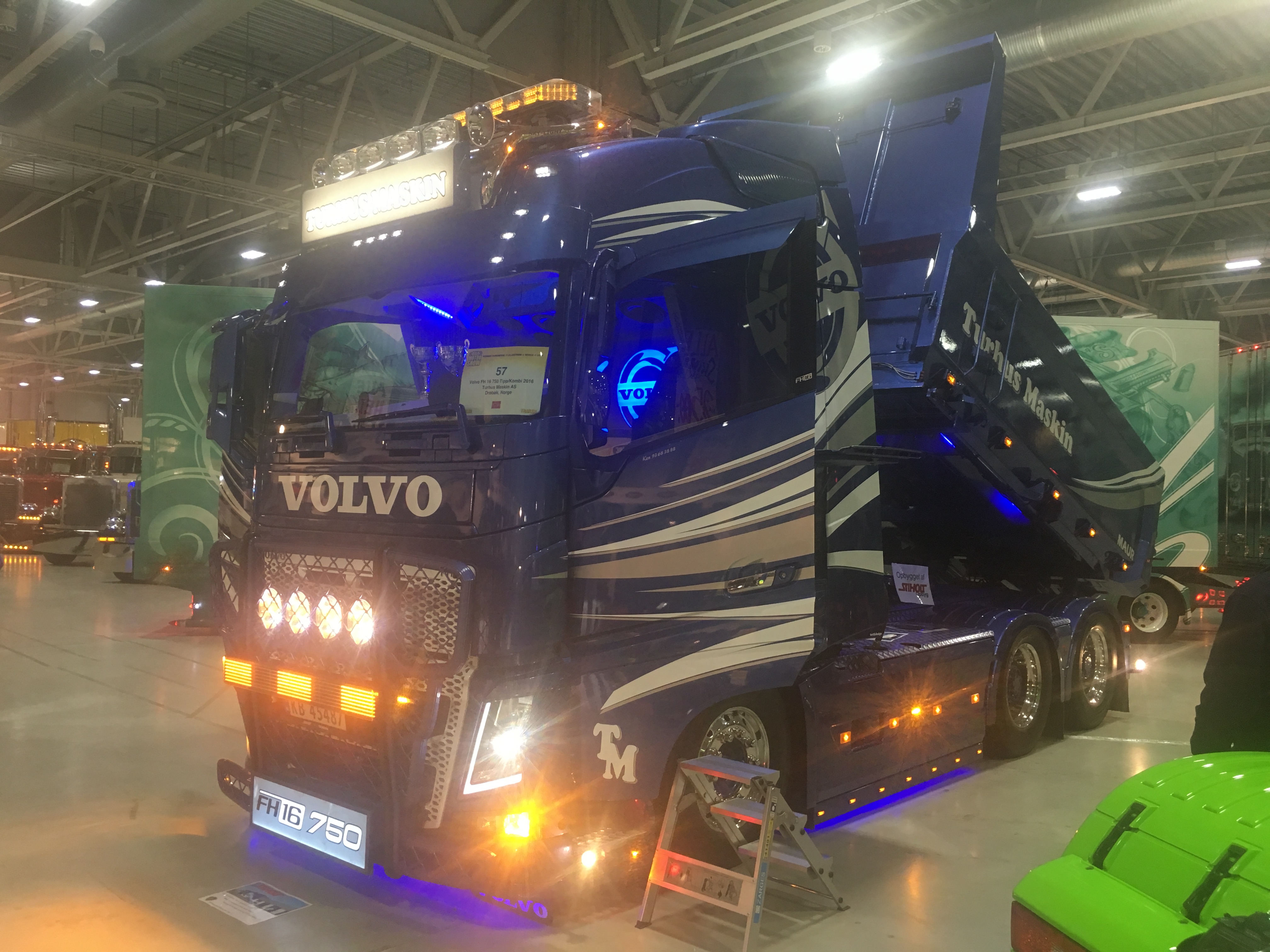 TURHUS MASKIN A/S