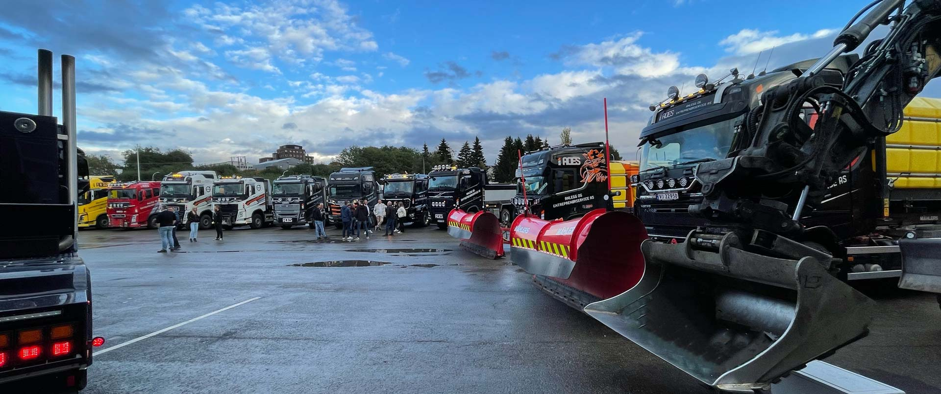 ANLEGG OG ENTREPRENØRSERVICE AOES AS