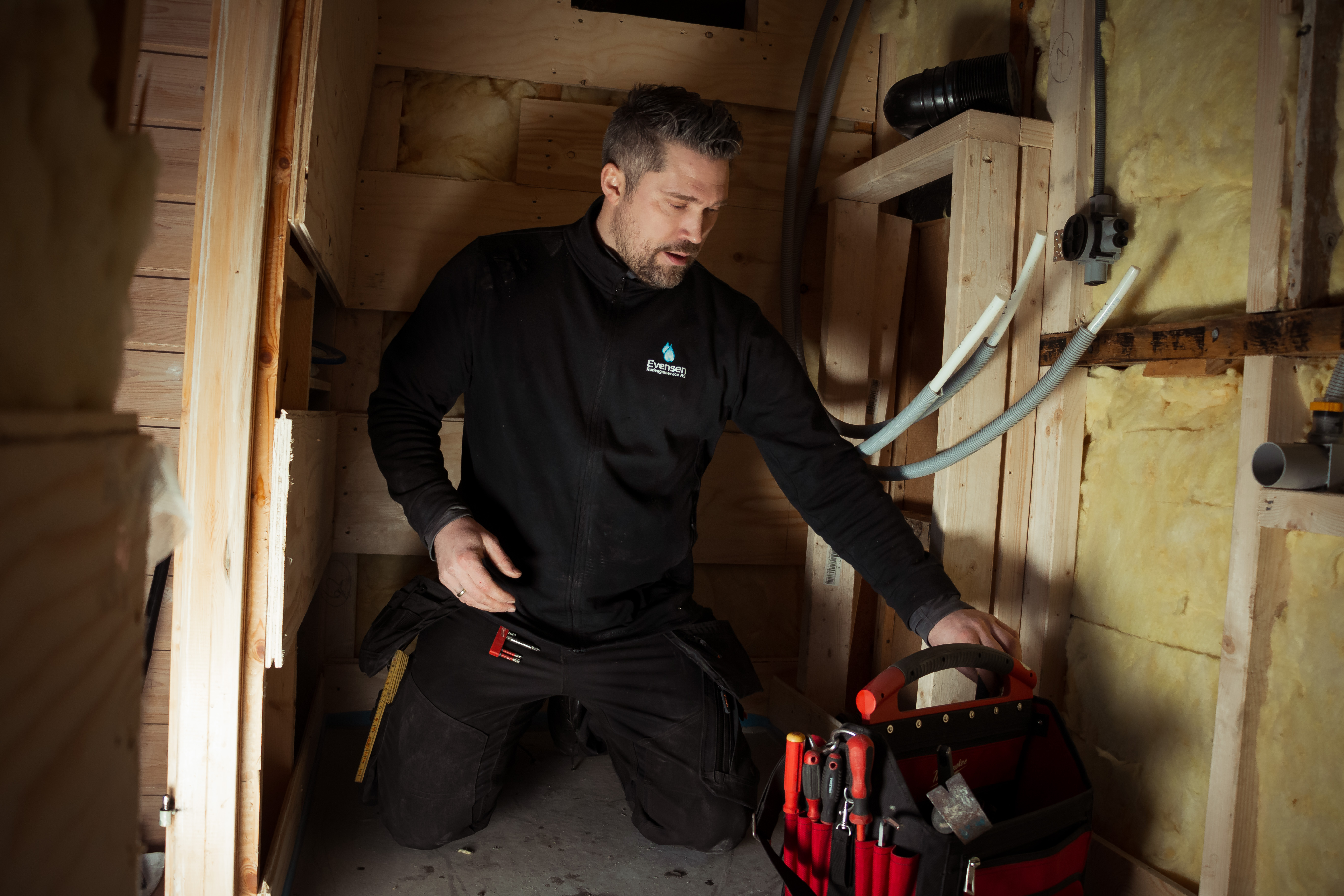 EVENSEN RØRLEGGERSERVICE AS