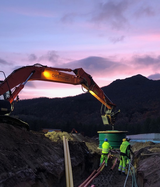 OM SIMONSEN MASKIN AS